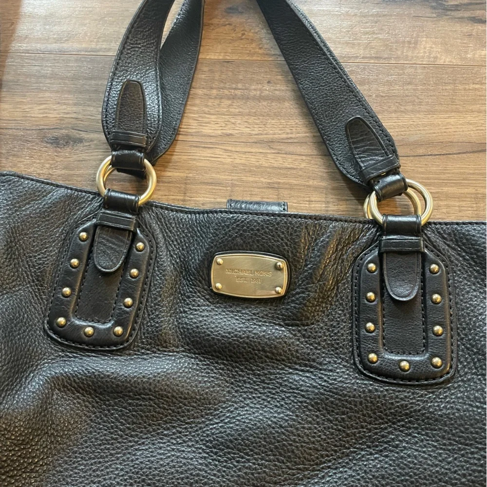 Michael Kors Pebbled Leather Shoulder Tote Black Gold Studded Crossbody Bag